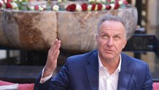 От Байерн: Не трябва да сме арогантни с Арсенал