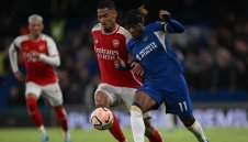 Челси може да завърши сезона във Висшата лига където иска