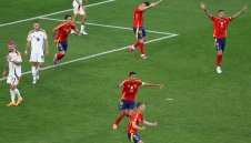 Германия плаче! Испания е на полуфинал след невиждана драма