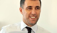 Става страшно: Турция издаде заповед за арест на футболната легенда