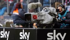 Уникално: Бундеслигата ще прави по 1 млрд. евро на година