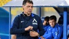 Хубчев с една дилема за Славия - Левски 