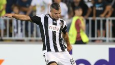 Хищникът Божо захапа медиите в Сърбия