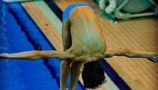 Българин грабна златен медал на турнир по скокове във вода в Мадрид