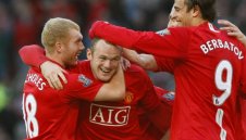 Скоулс към Руни: Не напускай Юнайтед!