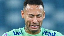 Нов шамар за Неймар: Ал Хилал го уволнява?