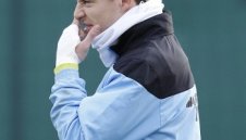 Майтапят Насри за отпадането от Шампионската Лига