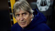 Пелегрини има още един мач начело на Чуковете