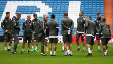 Дон Юп защити Кимих за атаката срещу Реал