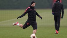 Мхитарян: Арсенал още има шансове да финишира в топ 4