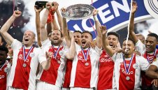 Аякс с 36-та титла на Нидерландия