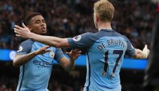 Манчестър Сити на точка от Шампионската лига