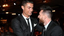 Като сън: Меси и Роналдо стават съотборници?