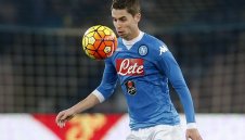 Ас на Наполи искан от Арсенал и Реал 