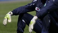 Буфон: Разменям 2-3 г. от живота си за европейската титла