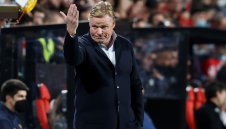 Куман отново поема "лалетата"