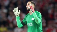 Пресата величае "Джиждо Трети, Краля на Англия"