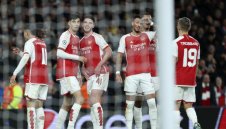 Тросар хвали Сака