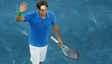 Федерер с кански мъки преодоля Раонич