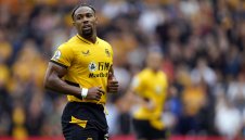 Мениджърът на Уулвс обясни за Траоре