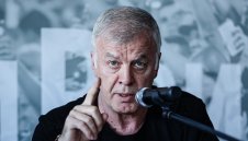 Левски е на 3 точки от другата орбита