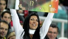Роналдо почна често да сменя гаджетата