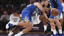 Черногорец изведе Орландо до дубъл срещу Лейкърс