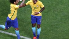 Барса взима Паулиньо през зимата