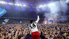 Край на изгнанието! Хамбургер се завърна в Бундеслигата