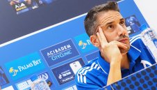 "Първото като второто" е целта пред Веласкес и Левски