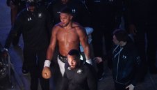 Мъка: Данъците на Джошуа са близо 4 милиона паунда