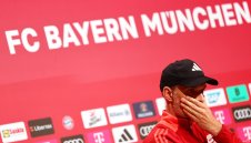 Асове на Байерн натискат шефовете: Тухел да остане!