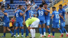 Левски пречупи Етър за две минути