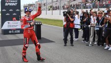 Шампионът Баная спечели първия спринт в историята на MotoGP