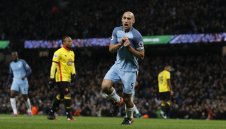 Ман Сити пое глътка въздух 