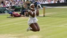 Серина срещу Шарапова в спор за финал на Уимбълдън