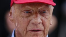 Легенда на Формула 1 е в критично състояние с опасност за живота