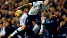 Тотнъм разнебити Съндърланд в битката за Топ 4 + ВИДЕО