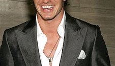 Рио пробва да отвлече Бекъм