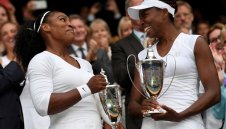 Серина спечели Уимбълдън и на двойки