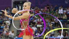 Грация иска да маха силикона + СНИМКИ