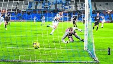 Рекре направи за смях Атлетико с 3:0