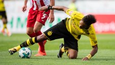 Пробутват Обамеянг на Челси за 70 млн. евро