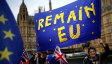 Футбол и политика: Намесиха Ливърпул по сделката за Брекзит