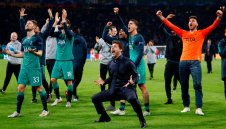 Сълзите на Поч показаха колко самотни хора са треньорите