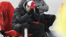 Кризата на "Анфийлд" се разраства! Напрежение между Клоп и Ливърпул 