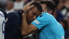 Мбапе губи стотици милиони, ако премине в Реал Мадрид