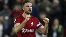 Хендерсън не планира да ходи при Джерард в Саудитска Арабия