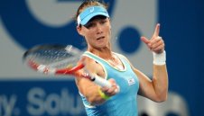 Стоусър и Петкович не допуснаха изненади в Бризбейн