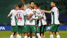 Благо: "На дъното сме! Направете нещо!" 